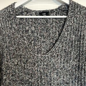 LINE V Neck sweater - M